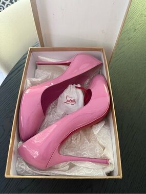 Christian Louboutin Dolly Patent Stiletto Pumps in Gummy